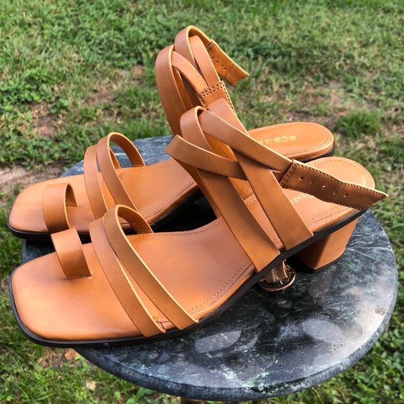 BCBGeneration Strap Sandals Sz. 9.5 NWOT - Picture 3 of 13
